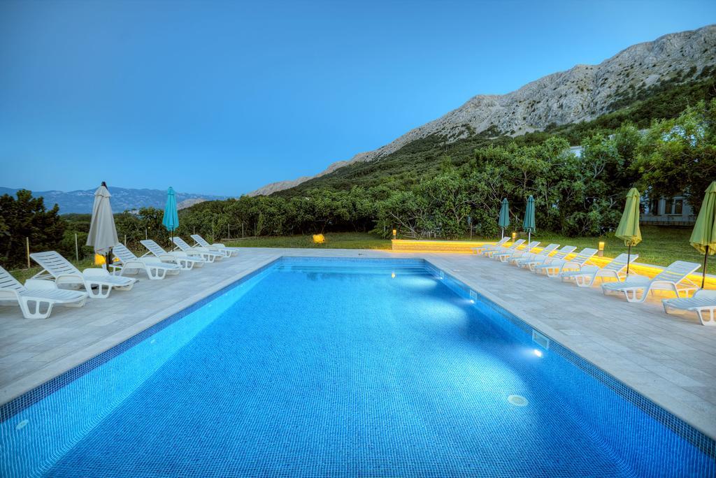 Apartments Juranic Baška Rom bilde