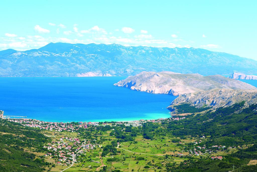 Apartments Juranic Baška Rom bilde